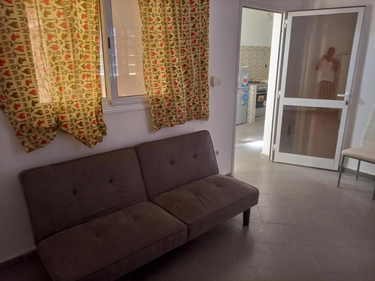 Apartmán Keur Karim Sarr M'Bour Exteriér fotografie