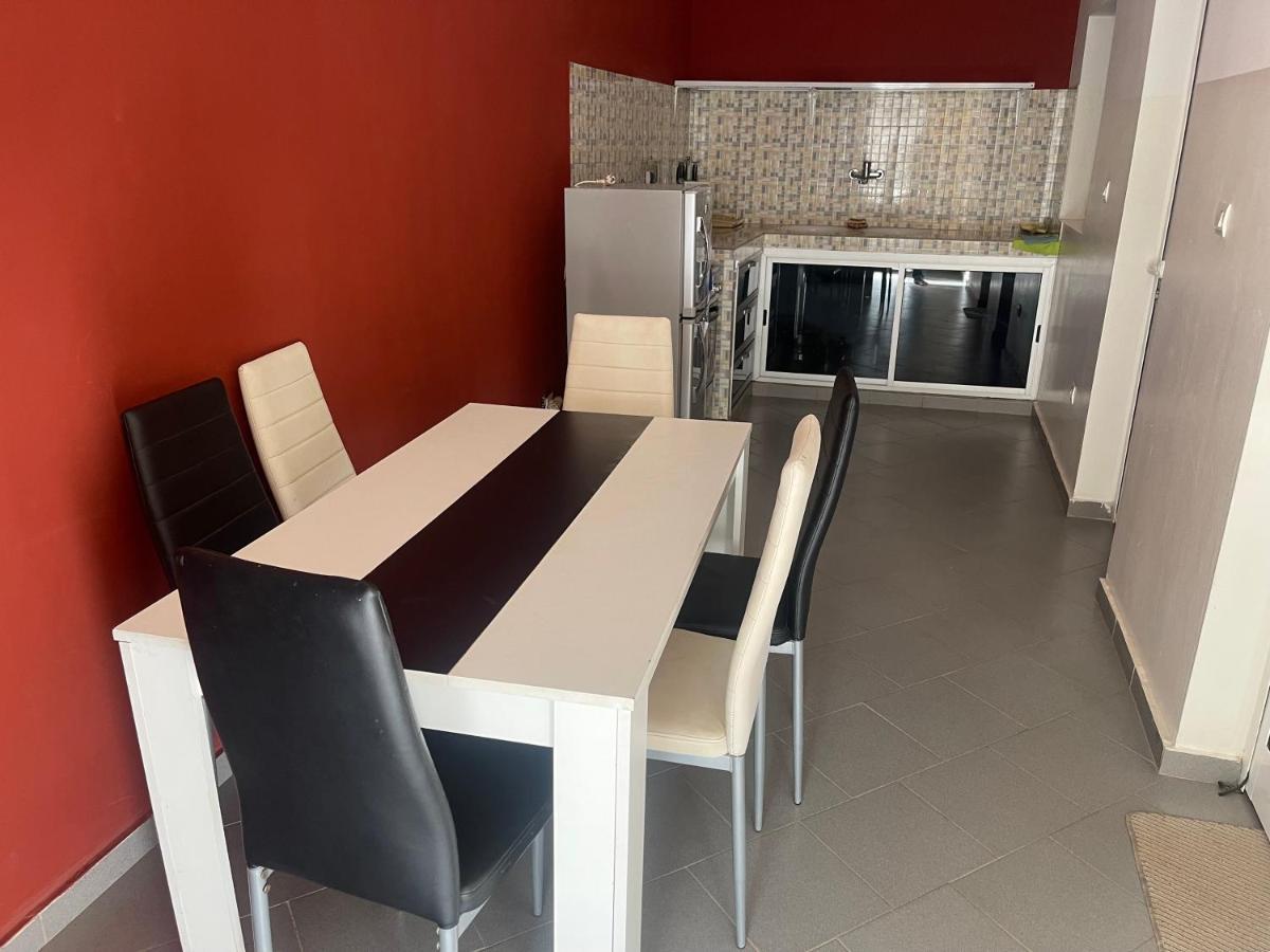 Apartmán Keur Karim Sarr M'Bour Exteriér fotografie